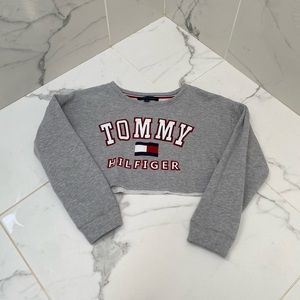 Tommy Hilfiger Cropped Sweater